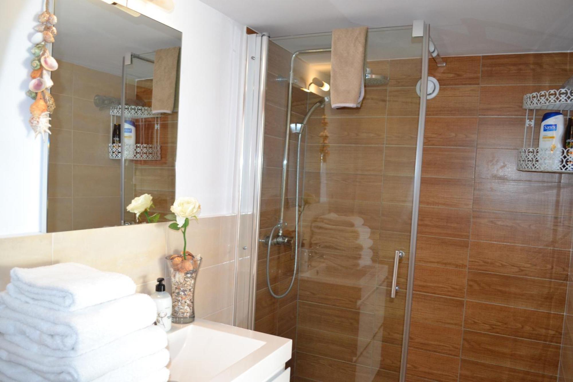 Les Hirondelles 2Km De La Plage-Jardin-Wifi-Parking-Draps Et Serviettes Hendaye Exterior foto